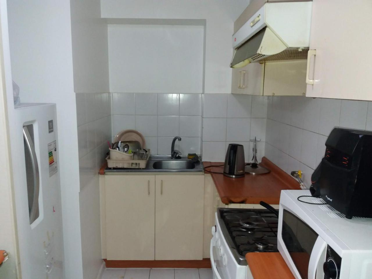 Depto A Pasos De Metro Irarrazaval Appartement Santiago Buitenkant foto