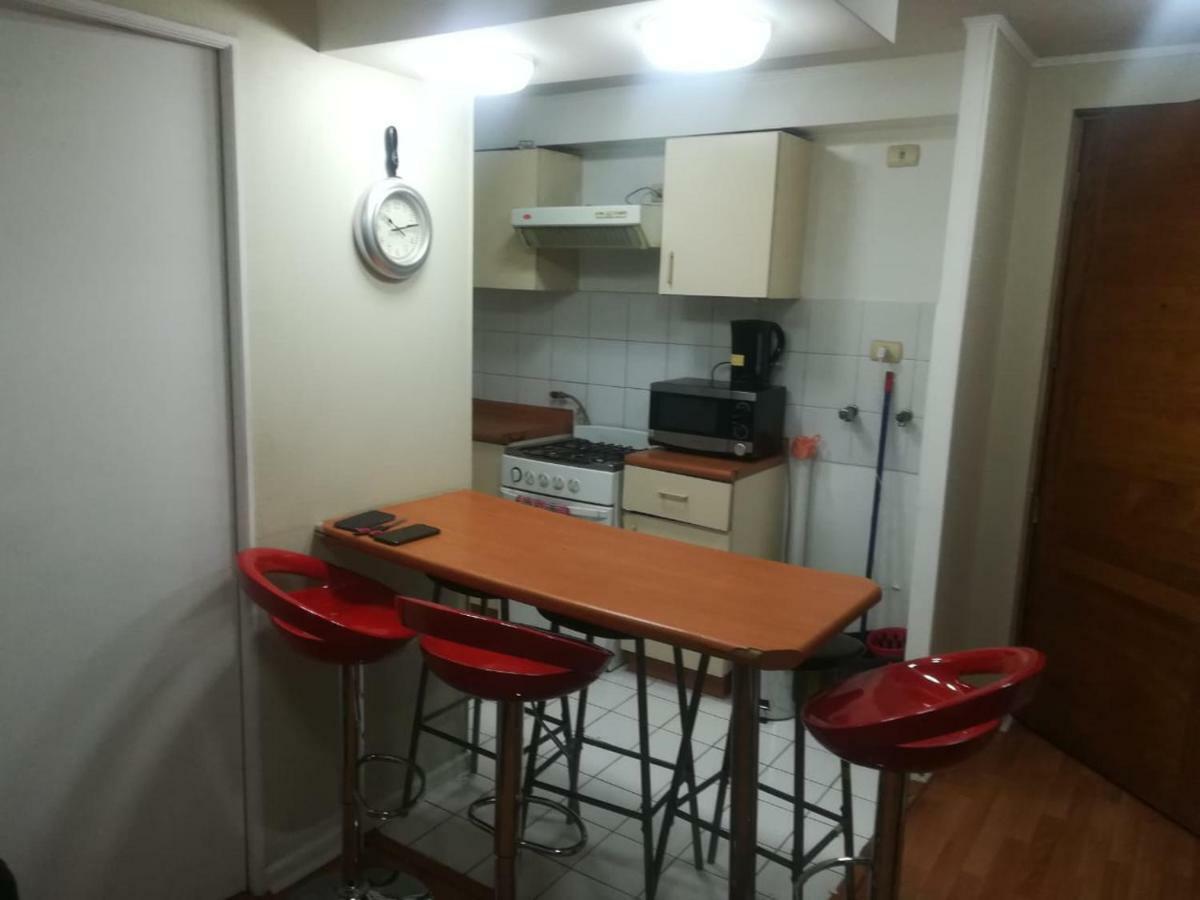 Depto A Pasos De Metro Irarrazaval Appartement Santiago Buitenkant foto